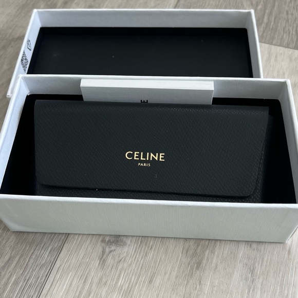 Celine Triomphe 10 sunglasses - Picture 3 of 14
